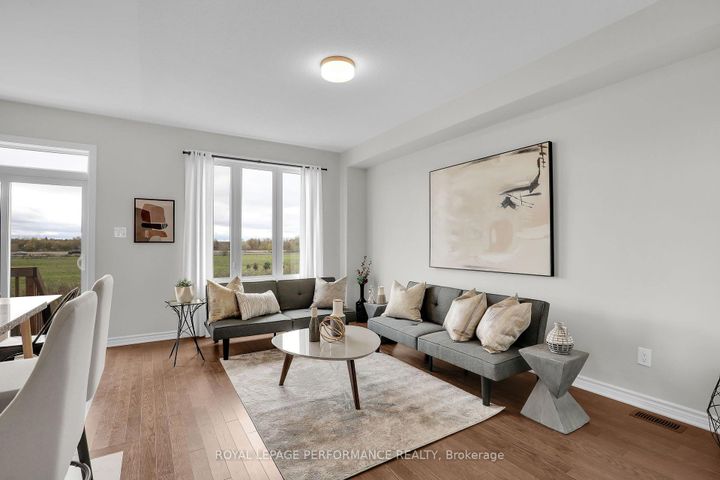 Photo 7 at 110 Main Halyard Lane, Nepean (Half Moon Bay), Ottawa