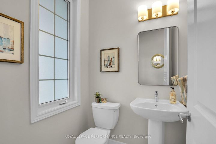 Photo 15 at 110 Main Halyard Lane, Nepean (Half Moon Bay), Ottawa