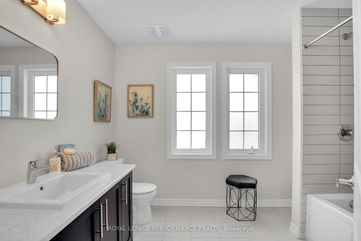 Photo 17 at 110 Main Halyard Lane, Nepean (Half Moon Bay), Ottawa
