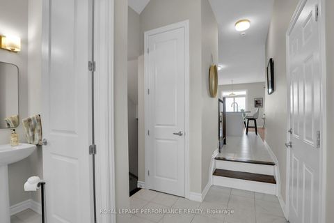 Photo 2 at 110 Main Halyard Lane, Nepean (Half Moon Bay), Ottawa
