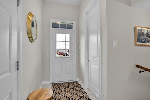 Photo 3 at 110 Main Halyard Lane, Nepean (Half Moon Bay), Ottawa
