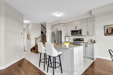 Photo 10 at 110 Main Halyard Lane, Nepean (Half Moon Bay), Ottawa