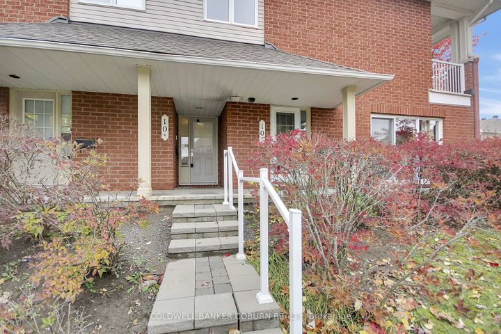 Photo 2 at F - 10 Daybreak Street, Nepean (Barrhaven East), Ottawa