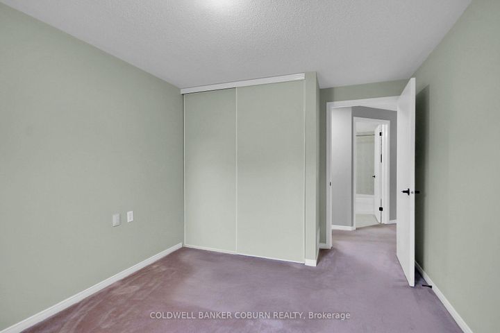Photo 5 at F - 10 Daybreak Street, Nepean (Barrhaven East), Ottawa