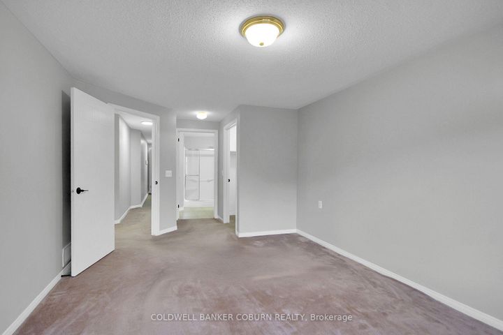 Photo 10 at F - 10 Daybreak Street, Nepean (Barrhaven East), Ottawa