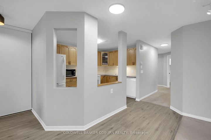 Photo 13 at F - 10 Daybreak Street, Nepean (Barrhaven East), Ottawa