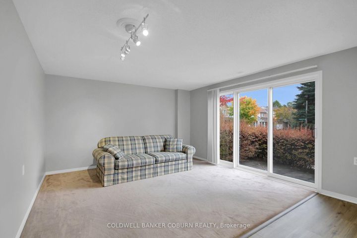 Photo 23 at F - 10 Daybreak Street, Nepean (Barrhaven East), Ottawa