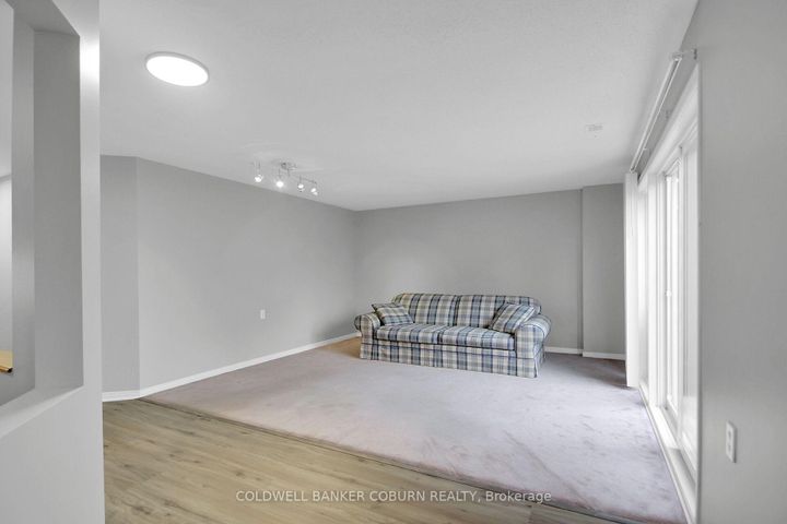 Photo 25 at F - 10 Daybreak Street, Nepean (Barrhaven East), Ottawa