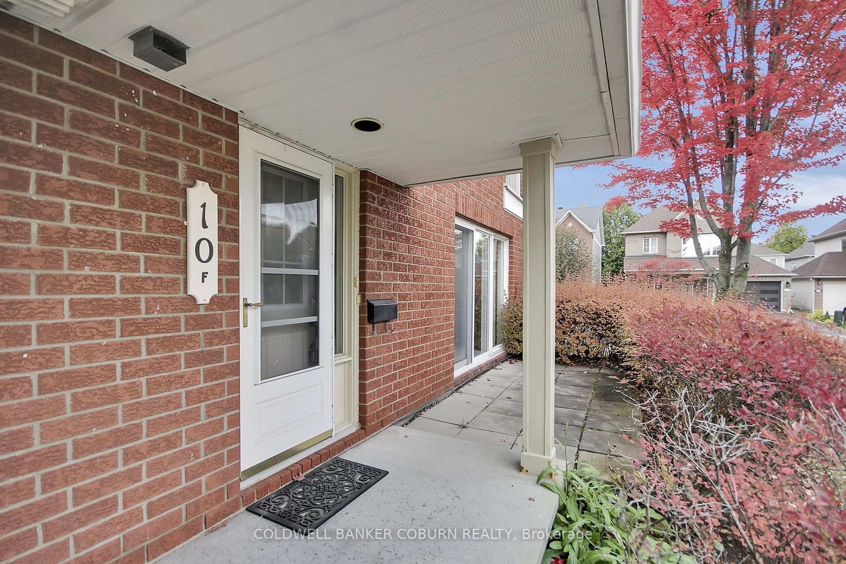 F - 10 Daybreak Street, Nepean (Barrhaven East), Ottawa 