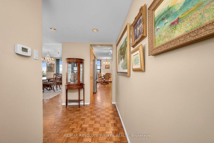 Photo 11 at 9B - 300 Queen Elizabeth Drive, Glebe, Ottawa