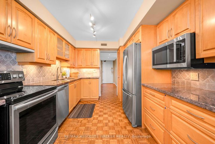 Photo 20 at 9B - 300 Queen Elizabeth Drive, Glebe, Ottawa