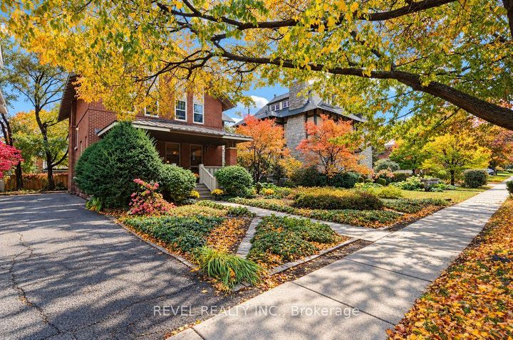 Photo 6 at 204 Clemow Avenue, Glebe, Ottawa