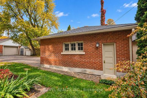Photo 46 at 204 Clemow Avenue, Glebe, Ottawa