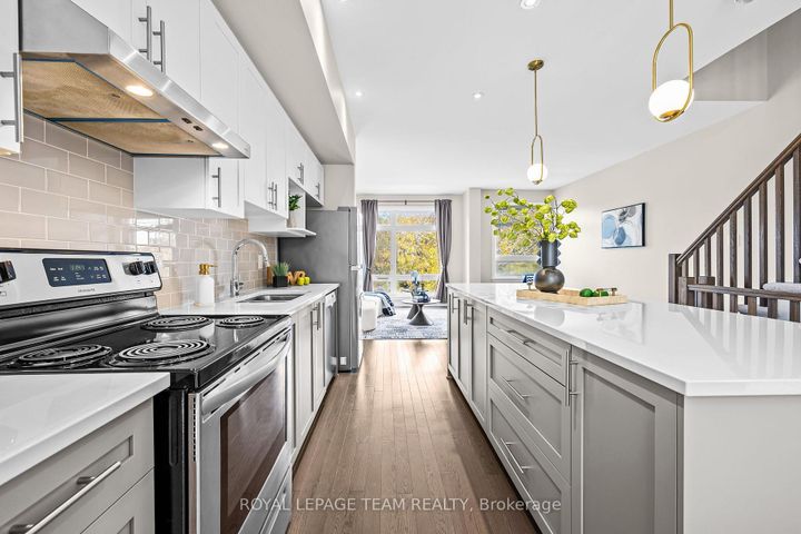 Photo 9 at 422 Tralee Road, Nepean (Longfields), Ottawa