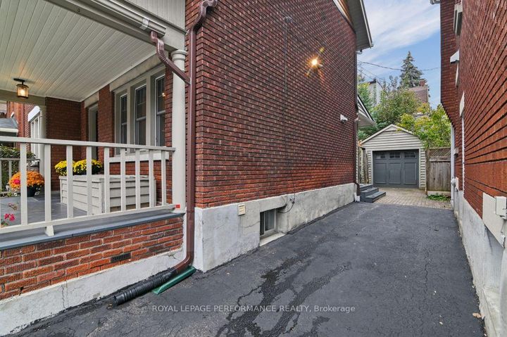Photo 4 at 16 Renfrew Avenue, Glebe, Ottawa