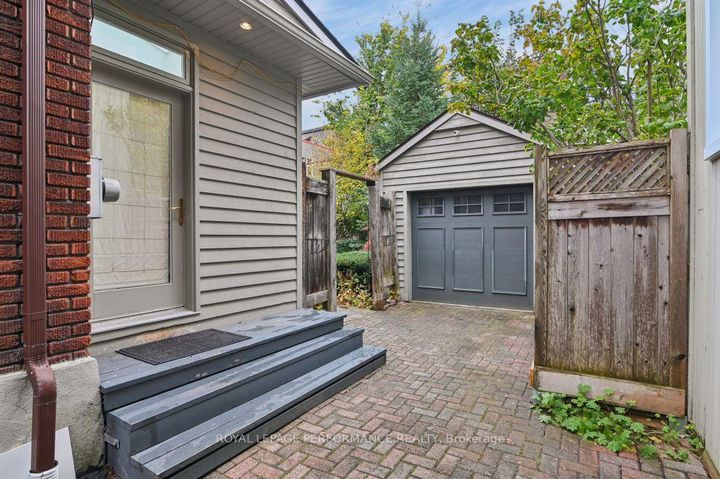 Photo 5 at 16 Renfrew Avenue, Glebe, Ottawa