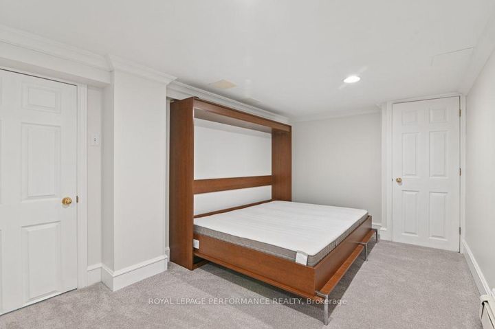 Photo 45 at 16 Renfrew Avenue, Glebe, Ottawa