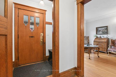 Photo 6 at 16 Renfrew Avenue, Glebe, Ottawa