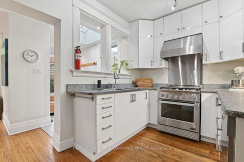 Photo 18 at 16 Renfrew Avenue, Glebe, Ottawa
