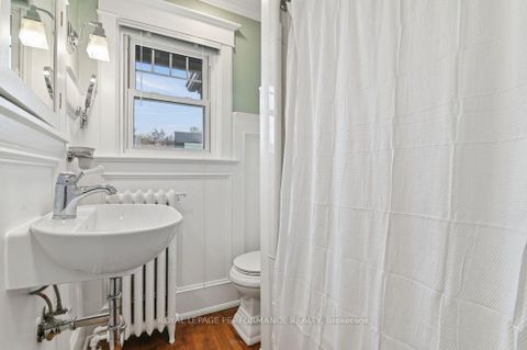 Photo 33 at 16 Renfrew Avenue, Glebe, Ottawa