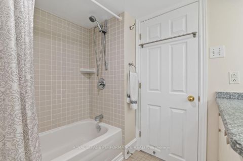 Photo 42 at 16 Renfrew Avenue, Glebe, Ottawa
