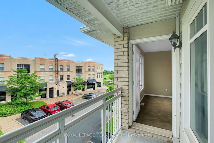 Photo 23 at 137 Corinth Private, Nepean (Merivale Industrial Park/Citiplace), Ottawa
