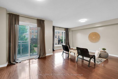 Photo 7 at 137 Corinth Private, Nepean (Merivale Industrial Park/Citiplace), Ottawa