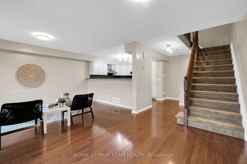 Photo 10 at 137 Corinth Private, Nepean (Merivale Industrial Park/Citiplace), Ottawa