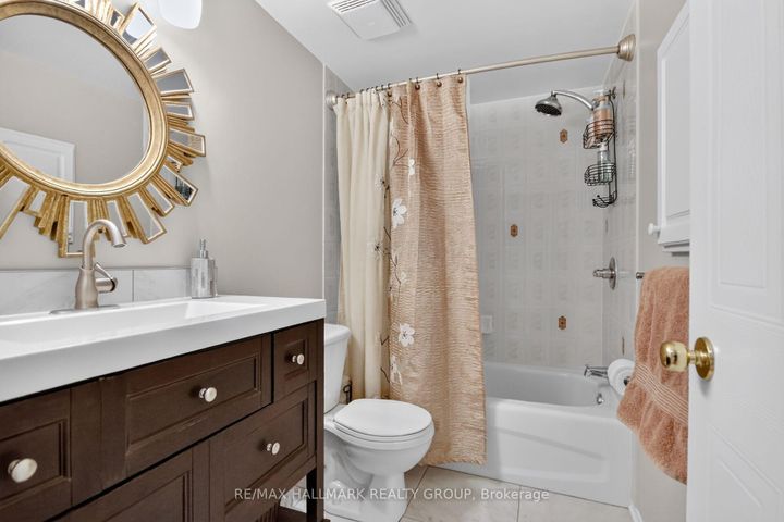 Photo 26 at 10E Daybreak Street, Nepean (Barrhaven East), Ottawa