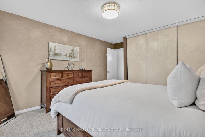 Photo 28 at 10E Daybreak Street, Nepean (Barrhaven East), Ottawa