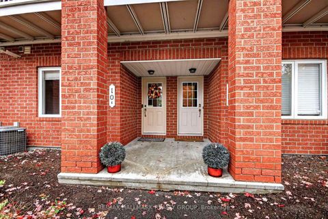 Photo 1 at 10E Daybreak Street, Nepean (Barrhaven East), Ottawa