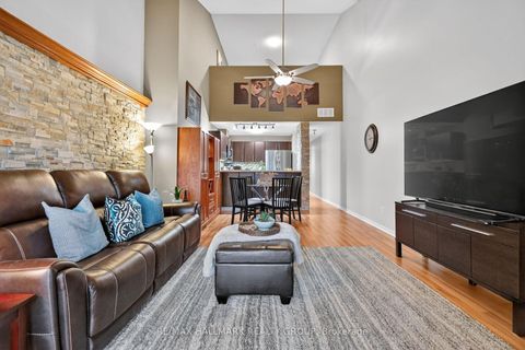 Photo 23 at 10E Daybreak Street, Nepean (Barrhaven East), Ottawa