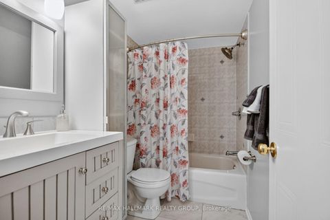 Photo 32 at 10E Daybreak Street, Nepean (Barrhaven East), Ottawa