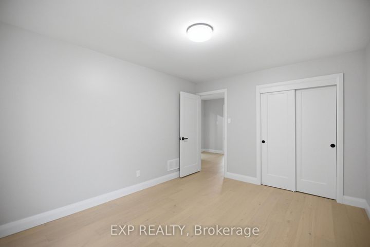 Photo 22 at 42 Antler Avenue, Nepean (On the Green), Ottawa