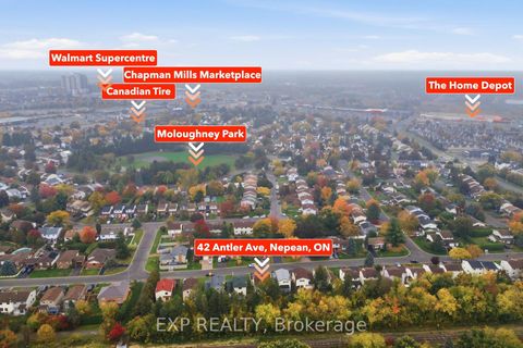 Photo 4 at 42 Antler Avenue, Nepean (On the Green), Ottawa