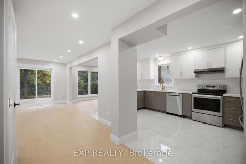 Photo 7 at 42 Antler Avenue, Nepean (On the Green), Ottawa