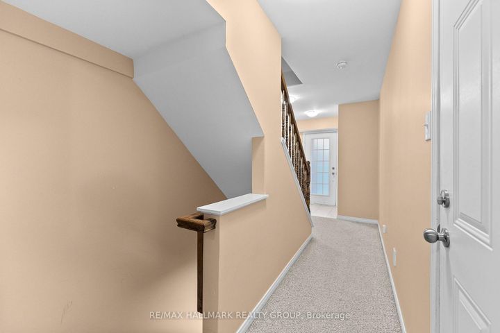 Photo 14 at 584 Simran Private, Nepean (Cedargrove/Fraserdale), Ottawa