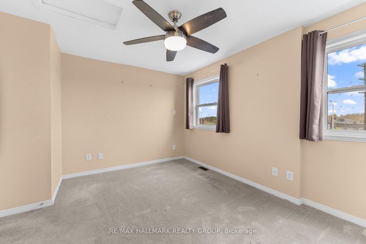 Photo 34 at 584 Simran Private, Nepean (Cedargrove/Fraserdale), Ottawa