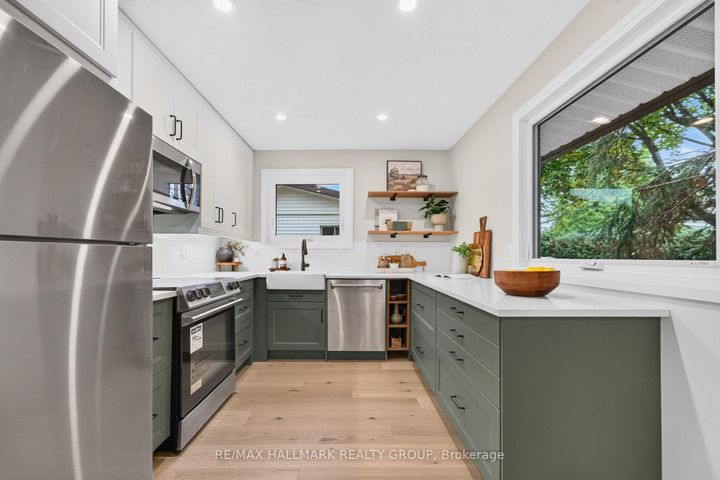 Photo 9 at 9 Cleadon Drive, Nepean (Crystal Beach), Ottawa