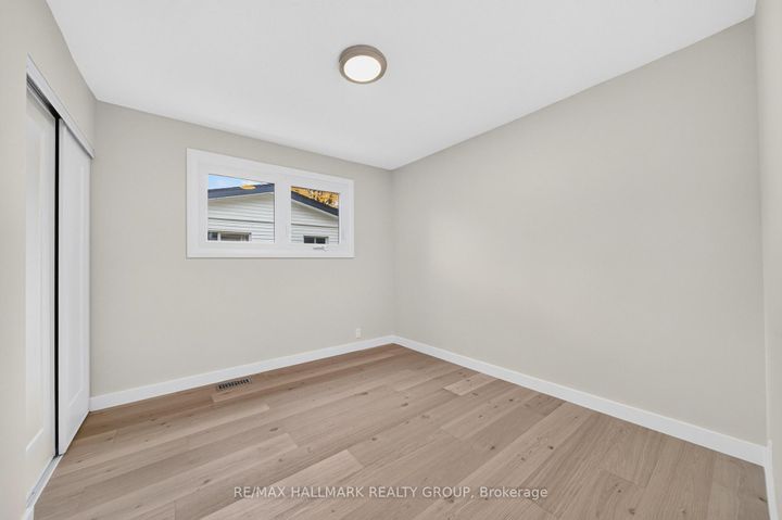 Photo 19 at 9 Cleadon Drive, Nepean (Crystal Beach), Ottawa