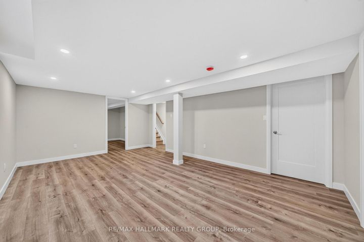 Photo 24 at 9 Cleadon Drive, Nepean (Crystal Beach), Ottawa