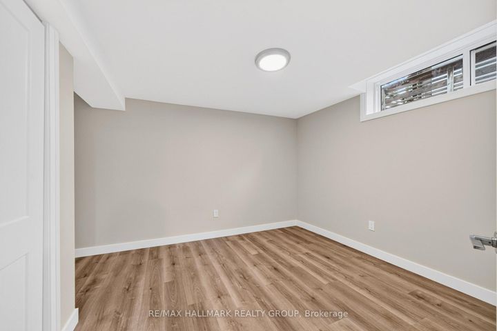 Photo 26 at 9 Cleadon Drive, Nepean (Crystal Beach), Ottawa