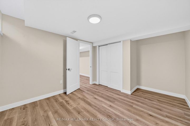 Photo 27 at 9 Cleadon Drive, Nepean (Crystal Beach), Ottawa