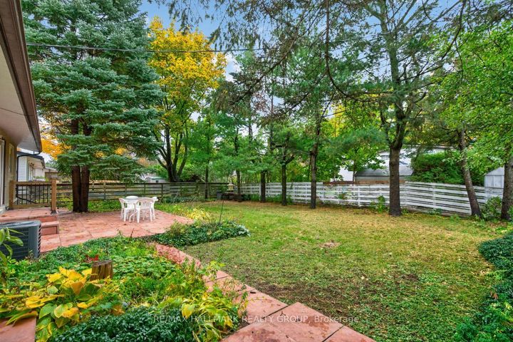 Photo 30 at 9 Cleadon Drive, Nepean (Crystal Beach), Ottawa
