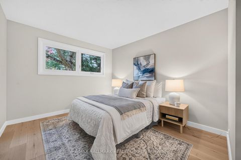 Photo 13 at 9 Cleadon Drive, Nepean (Crystal Beach), Ottawa
