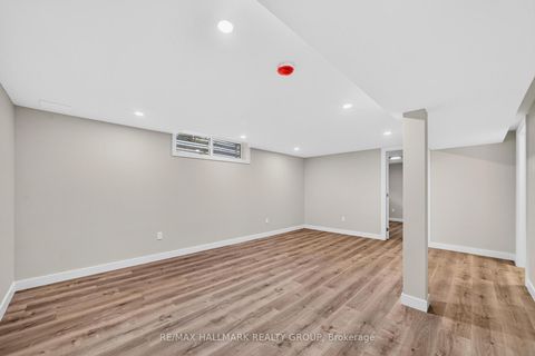 Photo 25 at 9 Cleadon Drive, Nepean (Crystal Beach), Ottawa