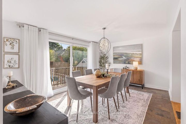 Photo 7 at 101 Queensline Drive, Nepean (Bruce Farm/Graham Park/Qualicum/Bellands), Ottawa