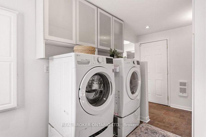 Photo 16 at 101 Queensline Drive, Nepean (Bruce Farm/Graham Park/Qualicum/Bellands), Ottawa