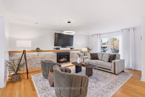 Photo 3 at 101 Queensline Drive, Nepean (Bruce Farm/Graham Park/Qualicum/Bellands), Ottawa