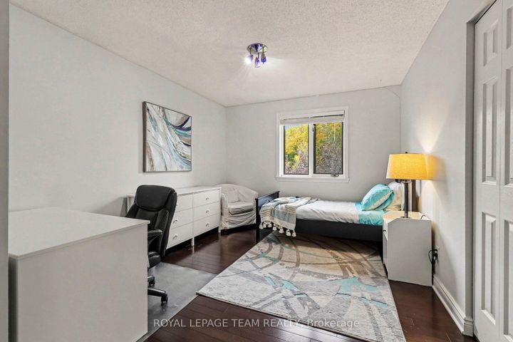 Photo 31 at 30 Spring Cress Drive, Nepean (Cedar Hill/Orchard Estates), Ottawa